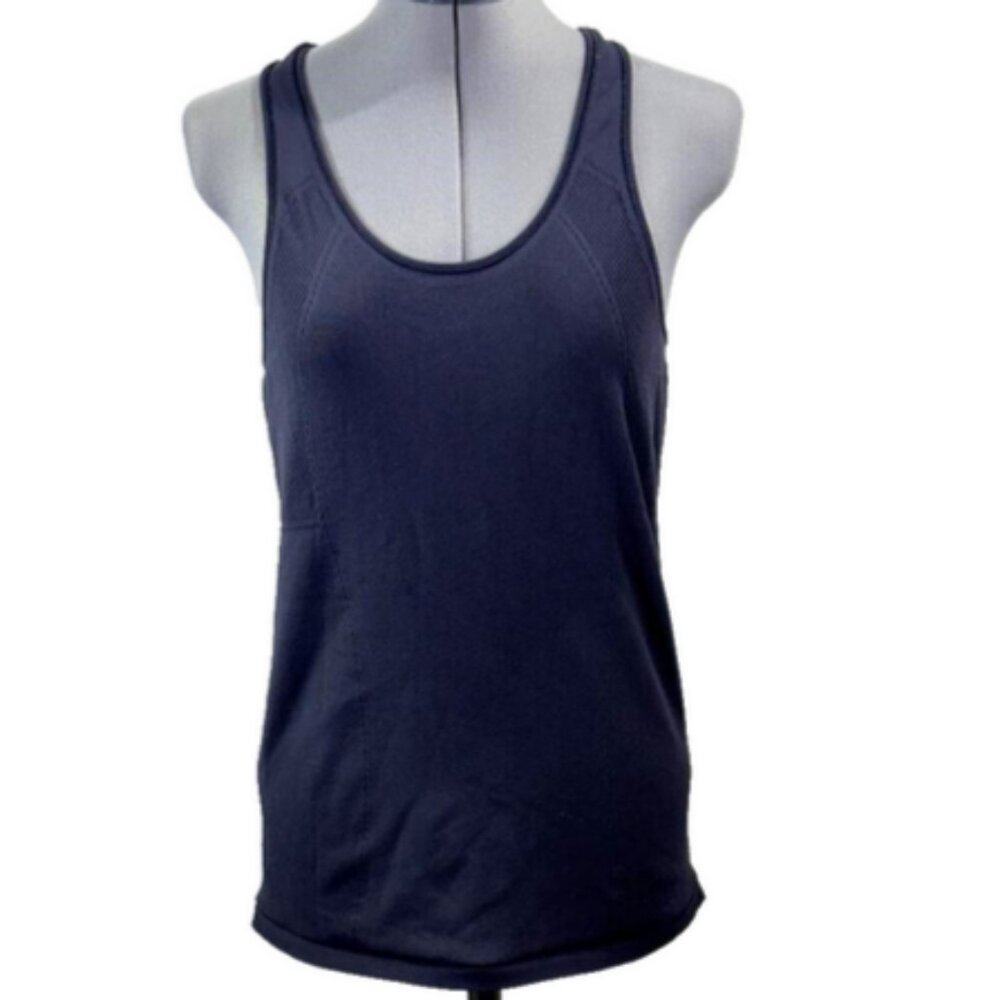 Lululemon Reveal seamless knit perforated tank, 8  SALE!